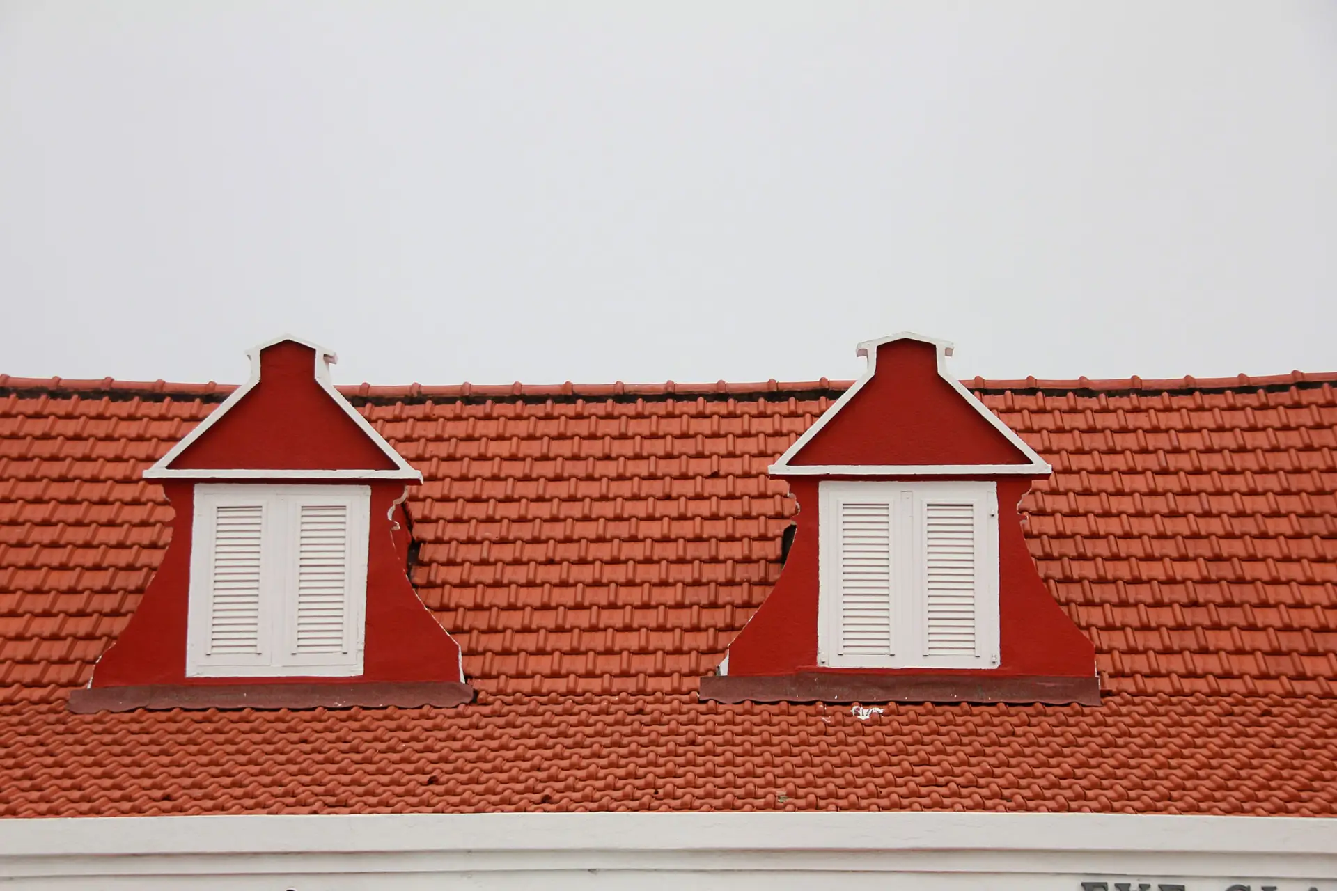 tile roofing contractors